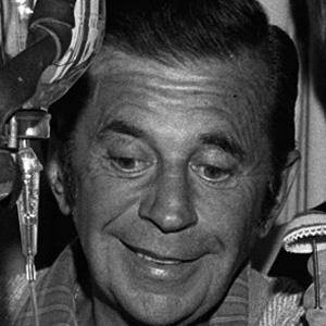 Morey Amsterdam Profile Picture