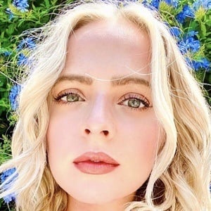 Madilyn Bailey Profile Picture