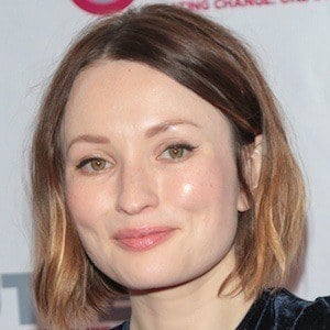 Emily Browning Profile Picture