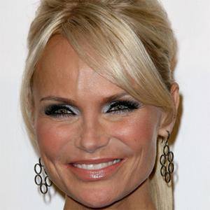 Kristin Chenoweth Profile Picture