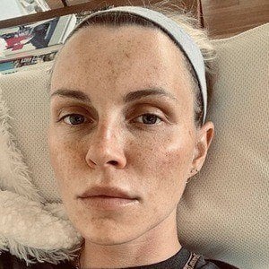 Phoebe Dahl Profile Picture