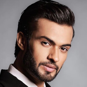Shadan Farooqui Profile Picture