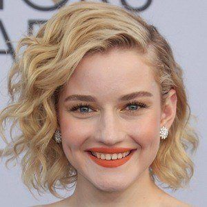 Julia Garner Profile Picture