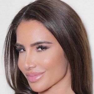 Nikki Giavasis Profile Picture
