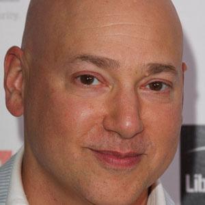 Evan Handler Profile Picture