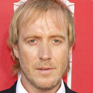Rhys Ifans Profile Picture