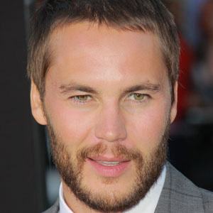 Taylor Kitsch Profile Picture