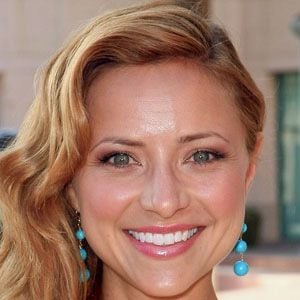 Christine Lakin Profile Picture