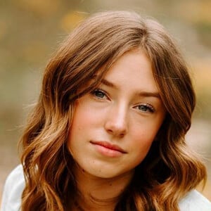 Ava Lewis Profile Picture