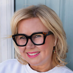 Nicola Lewis Profile Picture