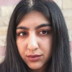 Aaroosa Malik Profile Picture