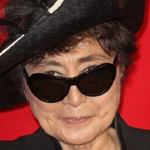 Yoko Ono Profile Picture