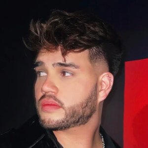 Pawy Profile Picture