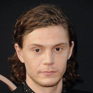 Evan Peters Profile Picture