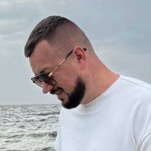 Valery Ponomar Profile Picture