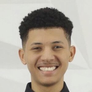 Alex Rodrigues Profile Picture