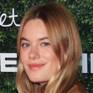 Camille Rowe Profile Picture