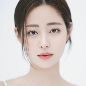 Shin Seul-ki Profile Picture