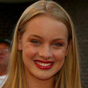 Rachel Skarsten Profile Picture