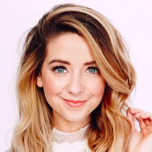 Zoe Sugg Profile Picture