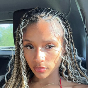 thatlaylaj Profile Picture