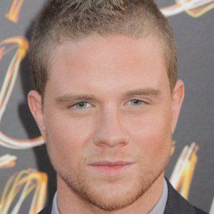 Jonny Weston Profile Picture