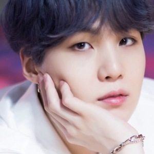 Suga Profile Picture