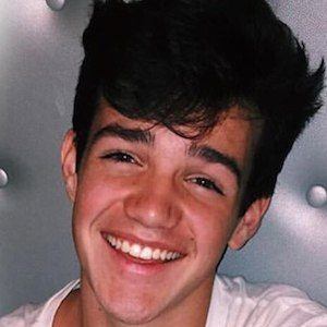 Aaron Carpenter Headshot 8 of 10