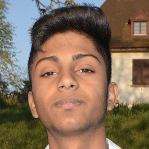 Abhinav Singh Headshot 2 of 10