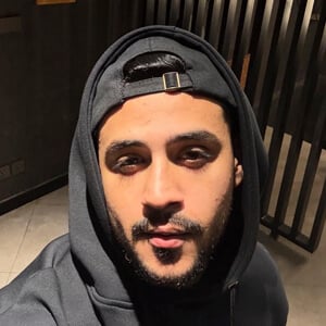Abrar Ahmad Headshot 4 of 6