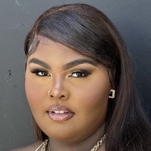 ahnylaa at age 23