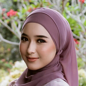 AI Nisa Headshot 6 of 6