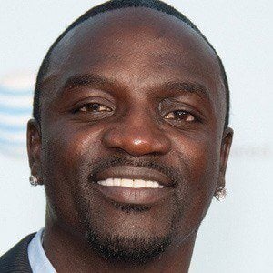 Akon Headshot 7 of 9