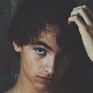 Alek Arjona Headshot 3 of 3