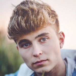 Alex Millichamp Headshot 7 of 10