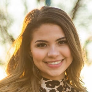 Aliah Weesner Headshot 2 of 6