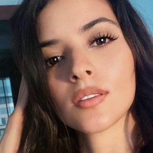 Alisson Rotondaro Headshot 2 of 10
