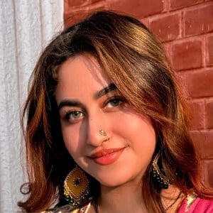 Alizeh Jamali Headshot 2 of 3