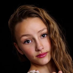 Alli Ingram Headshot 2 of 2