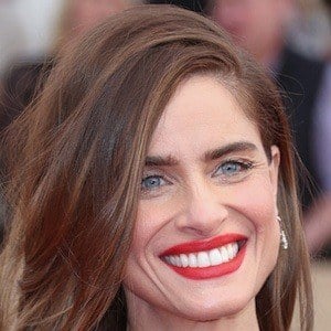 Amanda Peet at age 45