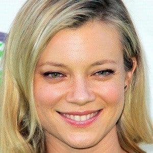 Amy Smart Headshot 4 of 10