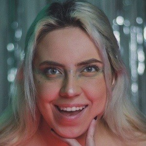 Ana Pau Hal Headshot 8 of 10