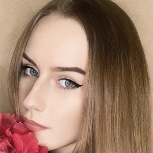 Anastasia Khoroshenko Headshot 4 of 6