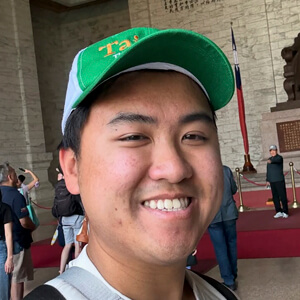 Anderson Nguyen Headshot 5 of 6