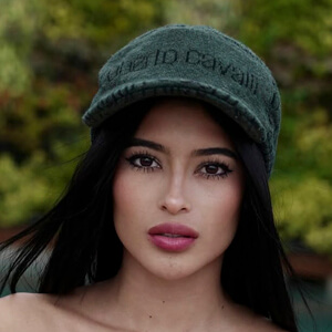 Andrea Victoria Lopez Headshot 4 of 8