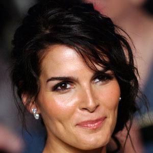 Angie Harmon Headshot 9 of 9