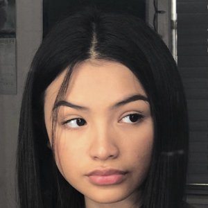 Angierzzzhastiktok Headshot 6 of 10