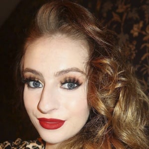 Annabelle Raquel Knott at age 21