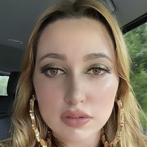 Ashley Brinton at age 19