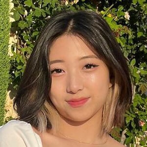 Ashley Chae Headshot 2 of 6